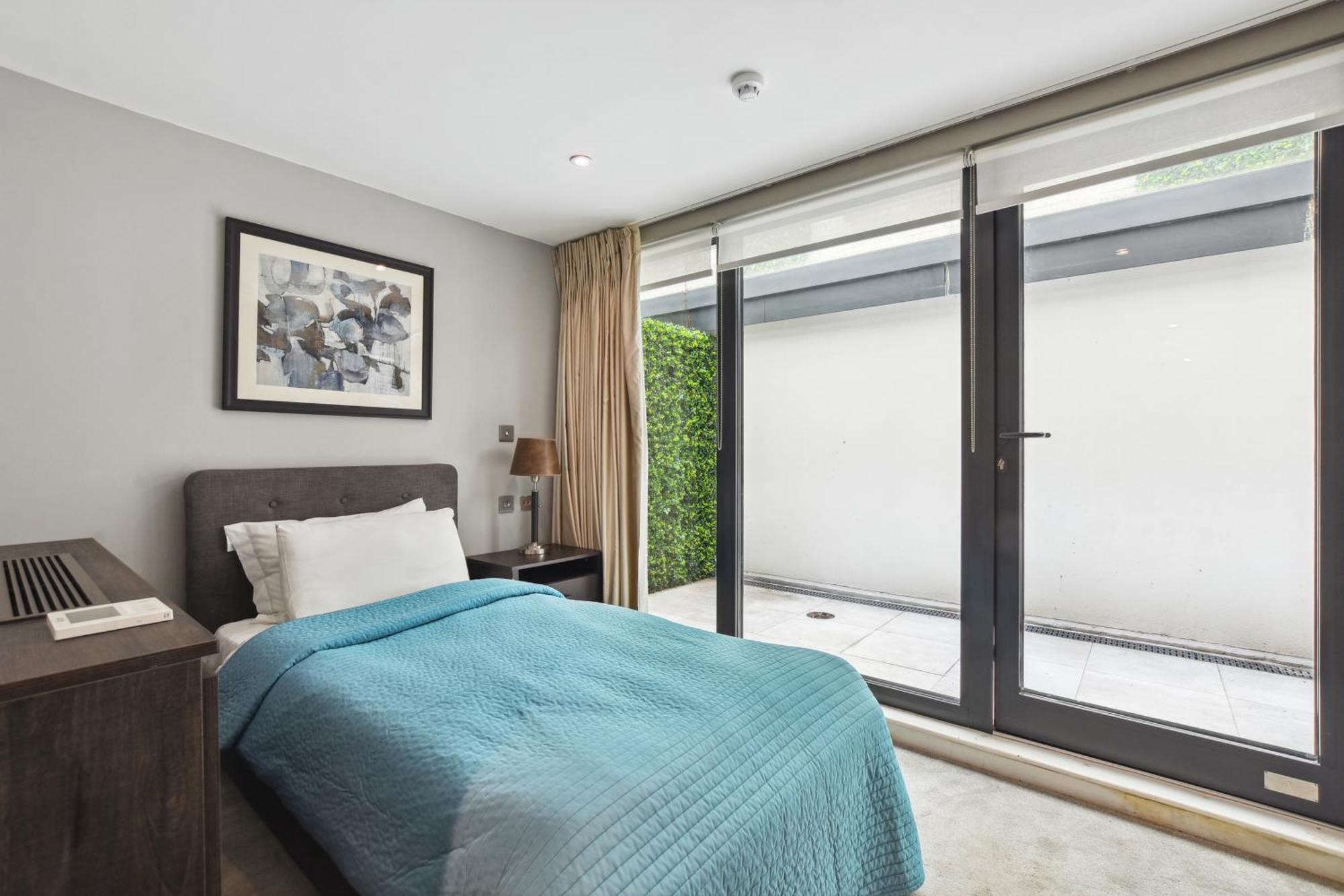 Buckingham Palace Residences By Aeria Apartments لندن المظهر الخارجي الصورة
